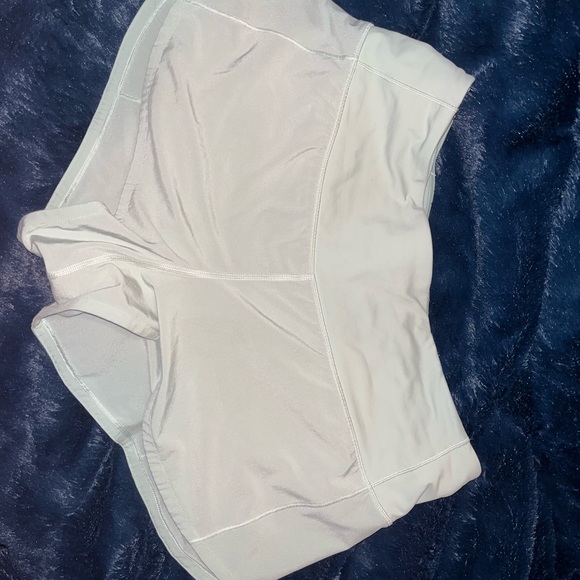 Lululemon Speed Up Short 2.5” - Picture 2 of 6